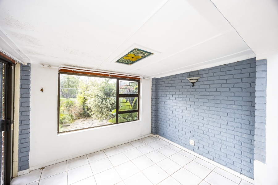 4 Bedroom Property for Sale in Nahoon Valley Park Eastern Cape